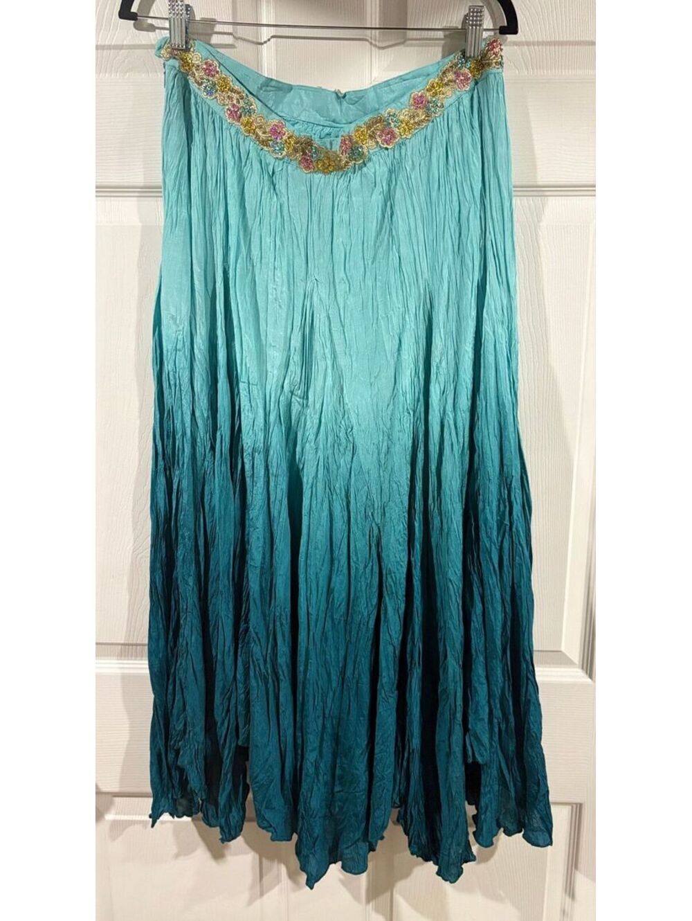 #199 NWT Chaudry Ombré blue maxi skirt